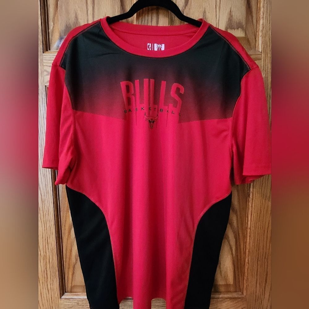 Red and Black Bulls Basketball T-Shirt